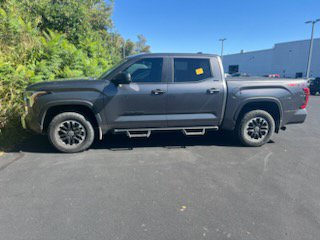 Used 2024 Toyota Tundra SR5 w/ TRD Off-Road Package AWD/4WD image 4