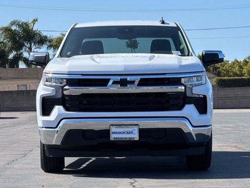 New 2025 Chevrolet Silverado 1500 LT image 9