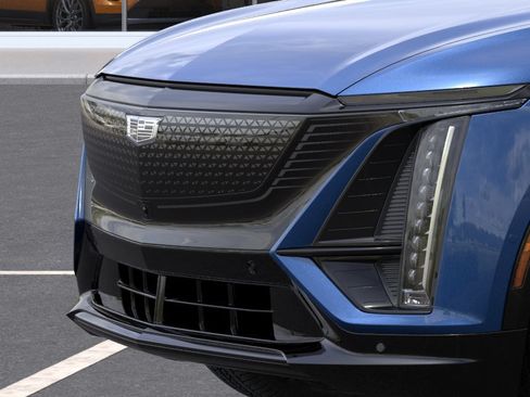 New 2026 Cadillac Lyriq Sport AWD/4WD image 37