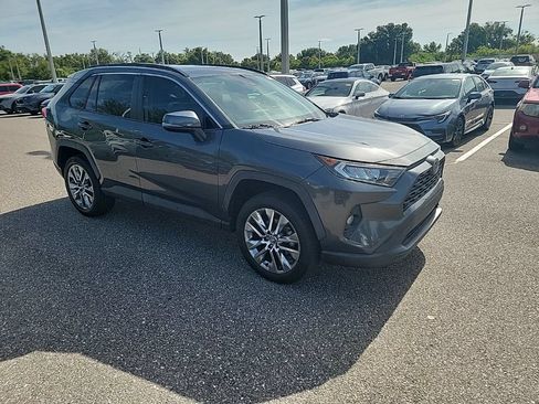 Used 2020 Toyota RAV4 XLE Premium FWD image 2