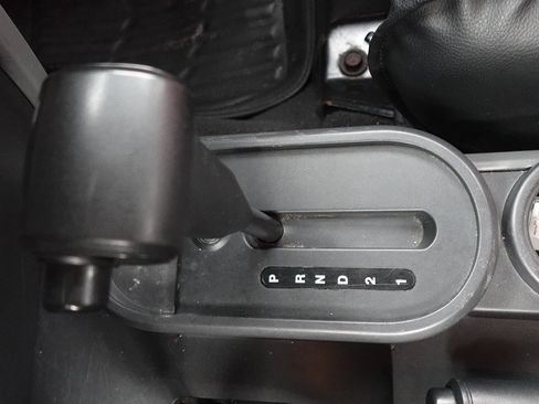 Used 2008 Jeep Wrangler X AWD/4WD image 12