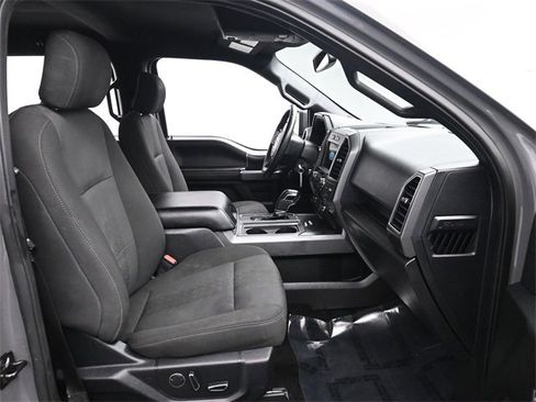 Used 2018 Ford F150 XLT w/ Equipment Group 302A Luxury image 21