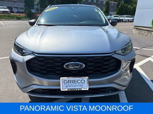 Used 2023 Ford Escape ST-Line w/ Tech Pack #1 AWD/4WD image 2