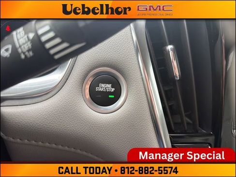 Used 2021 Chevrolet Traverse LT AWD/4WD image 27