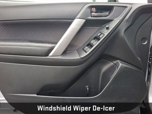 Used 2018 Subaru Forester 2.5i Premium w/ All-Weather Package image 13