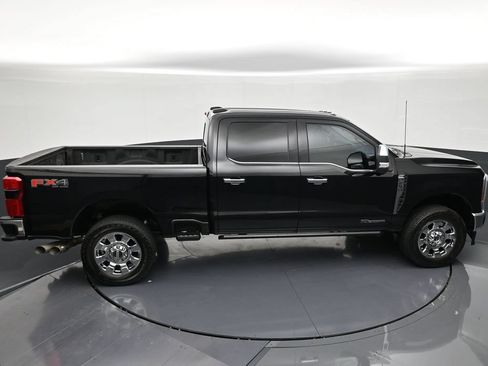 Used 2025 Ford F250 Lariat w/ Chrome Package AWD/4WD image 17