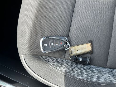 Used 2023 Chevrolet TrailBlazer LT w/ Convenience Package image 21