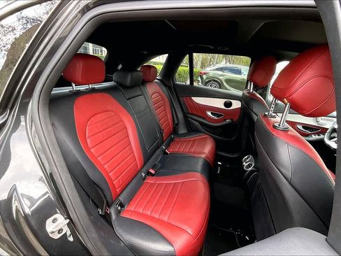 Used 2022 Mercedes-Benz GLC 43 AMG 4MATIC image 20