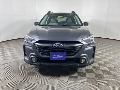 Used 2024 Subaru Outback Premium image 2
