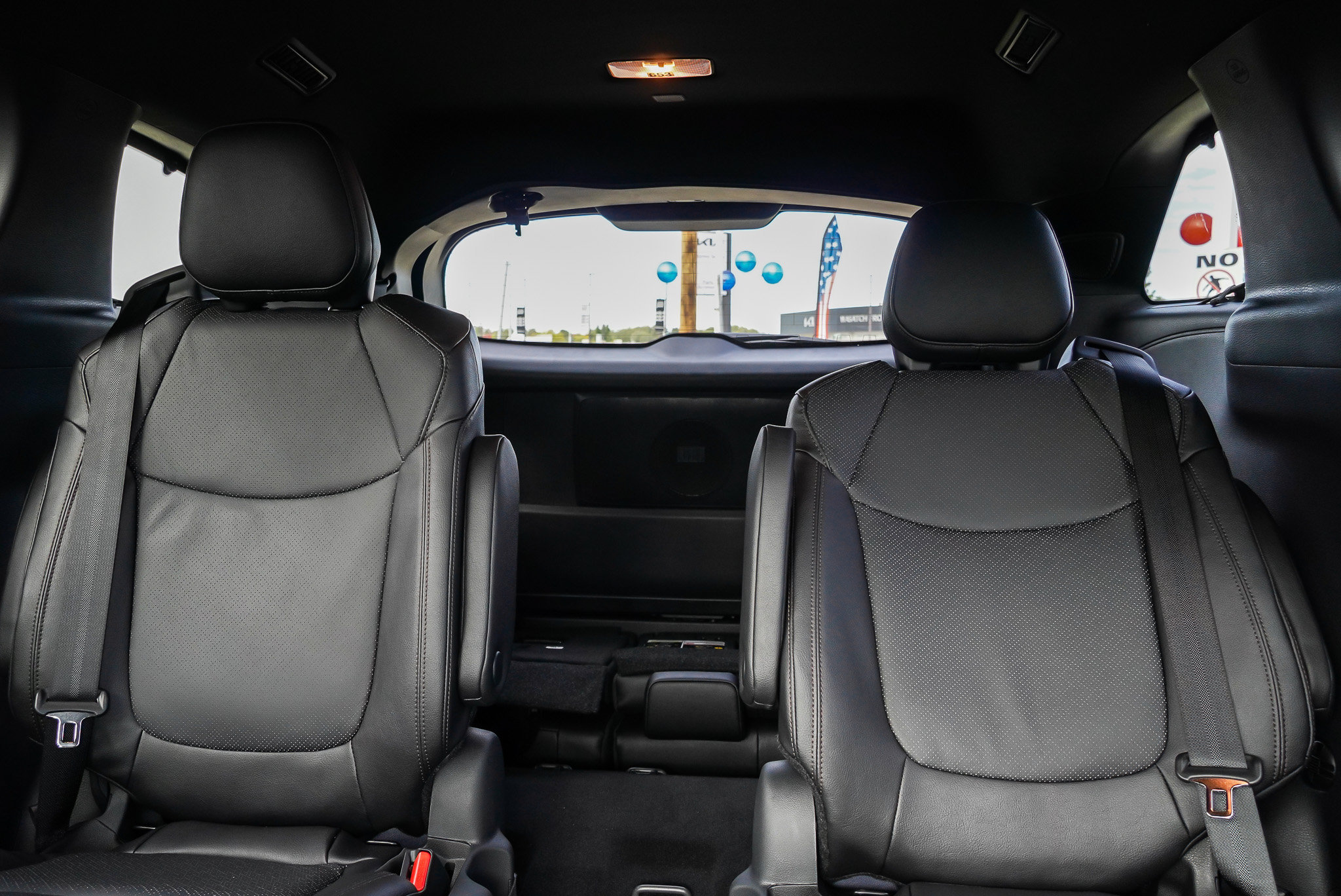 New 2026 Toyota Sienna Platinum AWD/4WD image 25
