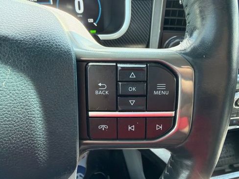 Used 2022 Ford F150 Limited AWD/4WD image 16