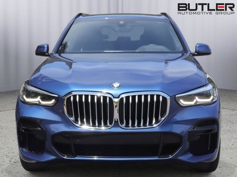 Used 2022 BMW X5 sDrive40i w/ M Sport Package image 2