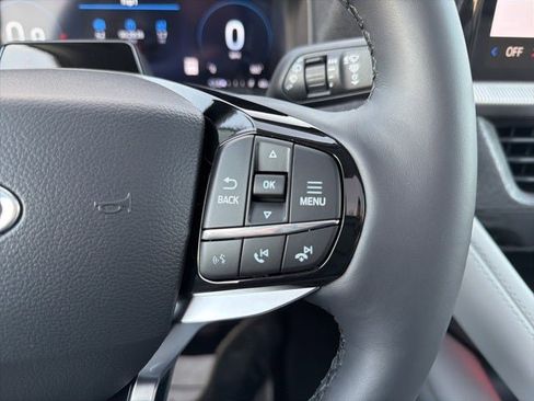 New 2026 Ford Explorer Platinum w/ LUX Leather Package image 32