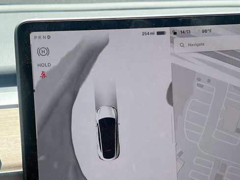 Used 2025 Tesla Model Y Long Range RWD image 12