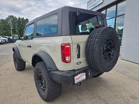 Used 2026 Ford Bronco 2-Door w/ Sasquatch Package AWD/4WD image 6