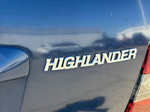 Used 2004 Toyota Highlander 2WD V6 image 21