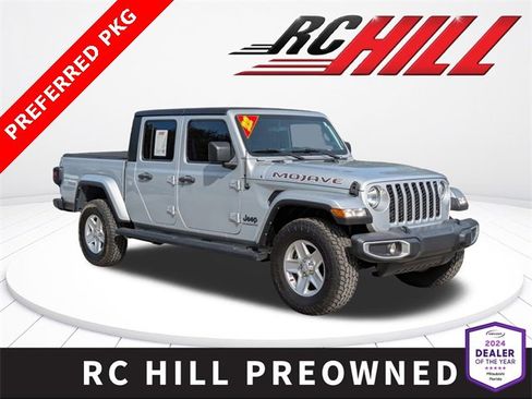 Used 2022 Jeep Gladiator Sport image 1