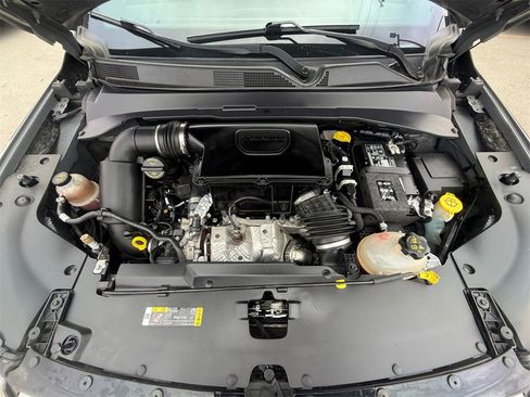 Used 2024 Jeep Compass Limited image 20