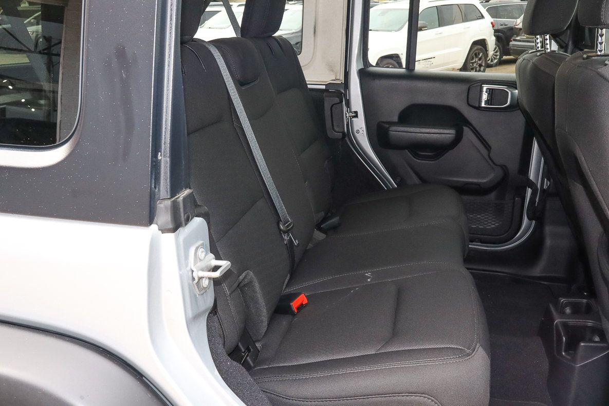 Used 2022 Jeep Wrangler Unlimited Sport AWD/4WD image 24