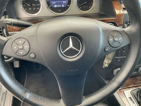 Used 2012 Mercedes-Benz GLK 350 4MATIC image 23