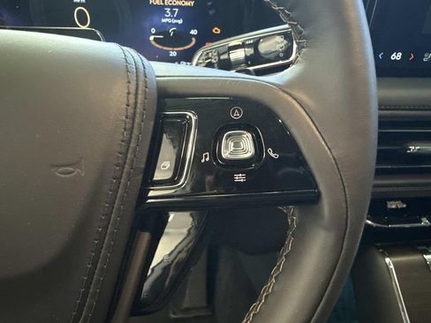 New 2026 Lincoln Aviator Reserve AWD/4WD image 28