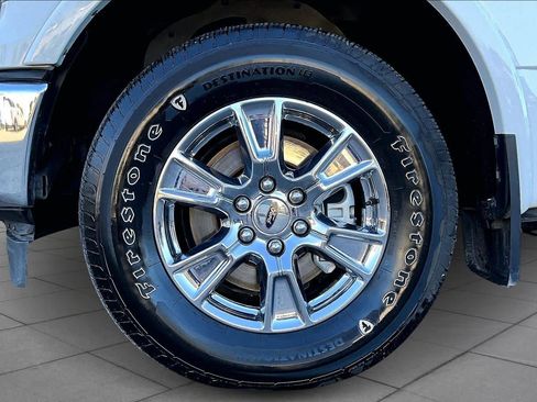 Used 2017 Ford F150 Lariat image 11