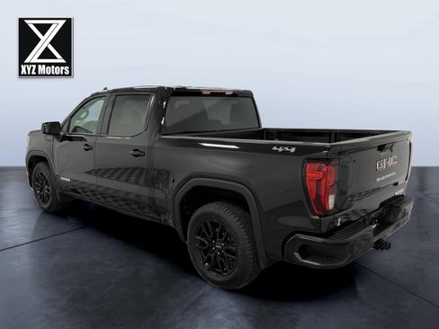 Used 2023 GMC Sierra 1500 Elevation image 4