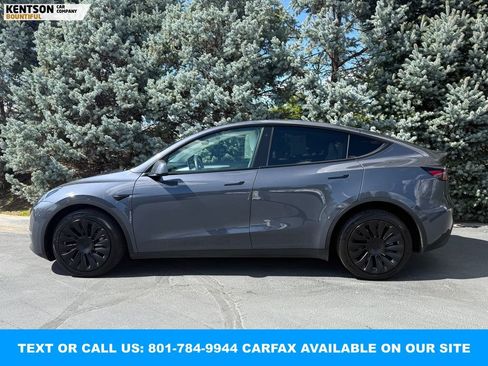 Used 2023 Tesla Model Y Long Range AWD/4WD image 3