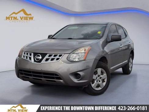 Used 2014 Nissan Rogue S image 1