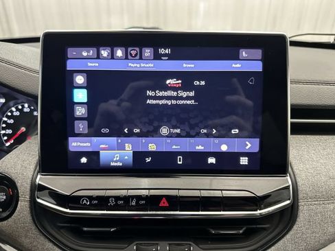 Used 2022 Jeep Compass Latitude AWD/4WD image 15
