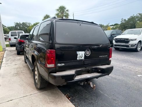 Used 2002 Cadillac Escalade AWD image 14