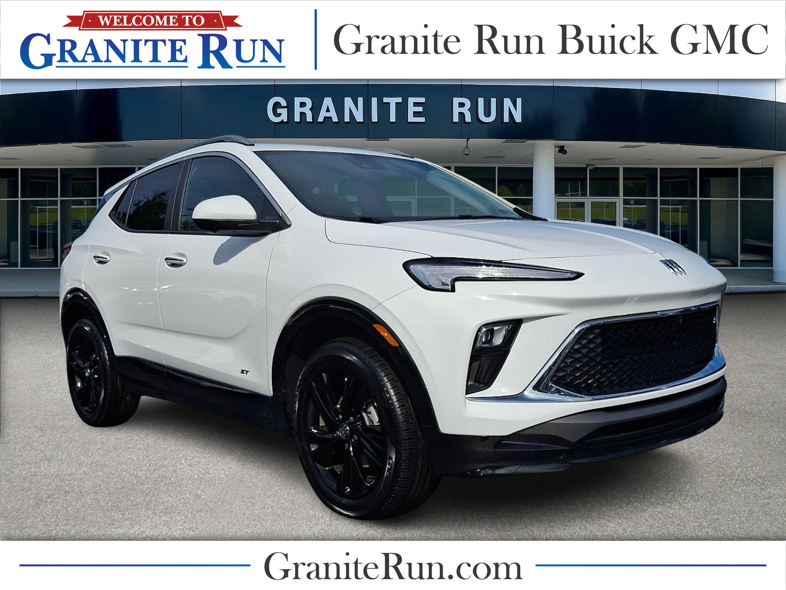 Used 2025 Buick Encore GX Sport Touring w/ Advanced Technology Package AWD/4WD image 1