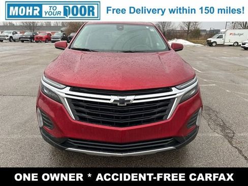 Used 2023 Chevrolet Equinox LT image 2