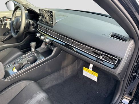 New 2026 Honda Civic Sport image 22