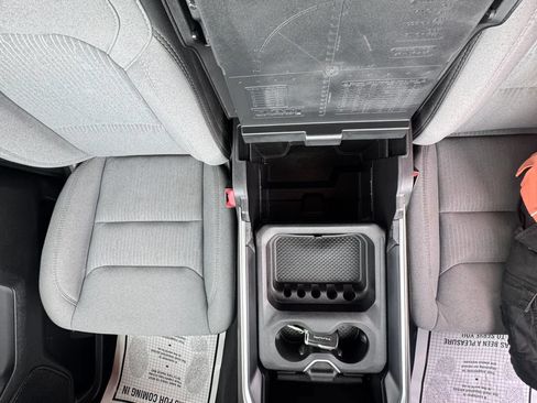 Used 2019 RAM 1500 Big Horn AWD/4WD image 24