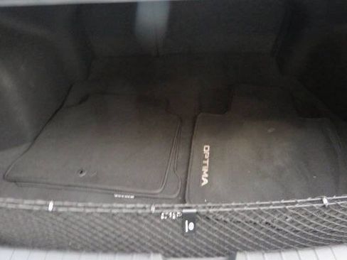 Used 2018 Kia Optima LX w/ 17" Alloy Wheels Package image 14