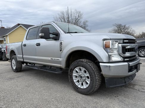 Used 2022 Ford F250 XLT image 15
