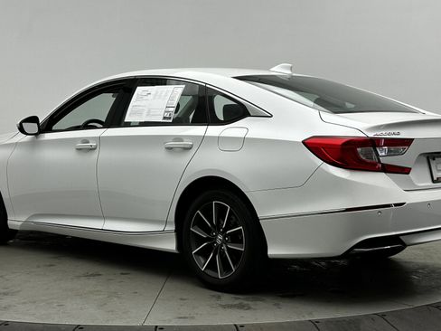 Used 2021 Honda Accord EX-L image 6