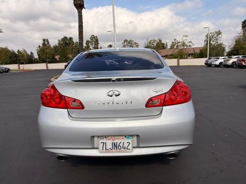 Used 2015 INFINITI Q40 w/ Navigation Package RWD image 7