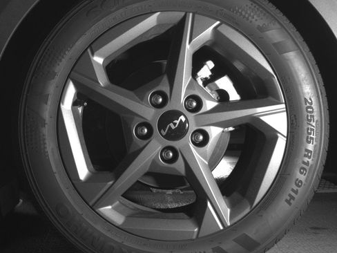 Used 2025 Kia K4 FWD image 14