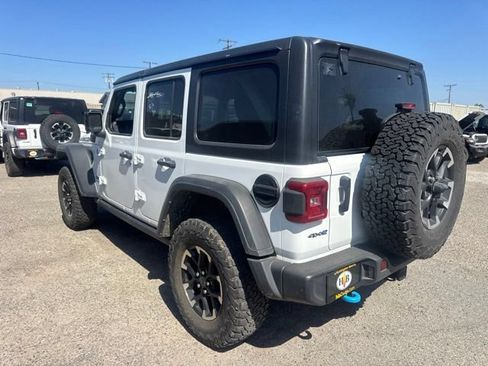 Used 2024 Jeep Wrangler Unlimited Rubicon 4xe AWD/4WD image 7