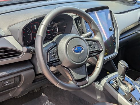 Certified 2025 Subaru Crosstrek 2.5i Limited w/ Crosstrek Mirror Package AWD/4WD image 14