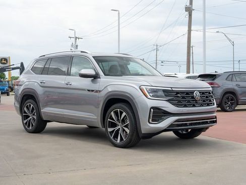 New 2026 Volkswagen Atlas SEL Premium R-Line AWD/4WD image 8