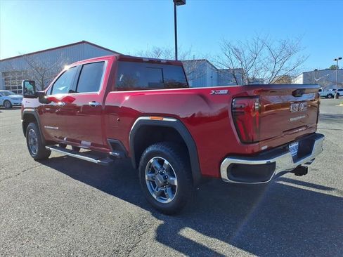New 2026 GMC Sierra 2500 SLT w/ SLT Premium Package image 7