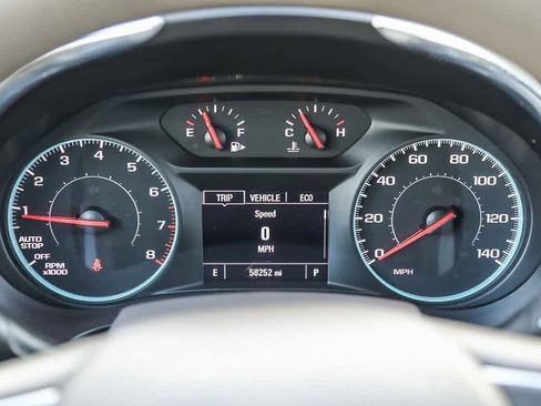 Used 2021 Chevrolet Malibu LT image 19