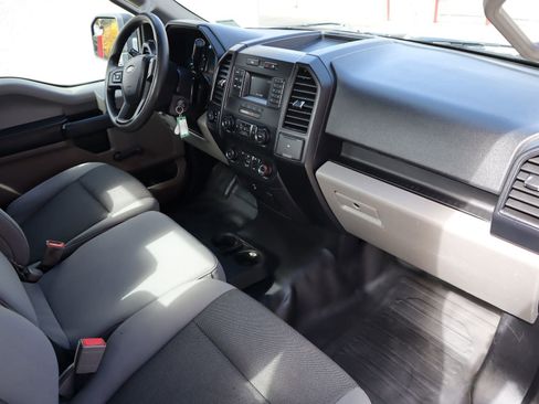 Used 2020 Ford F150 XL image 46