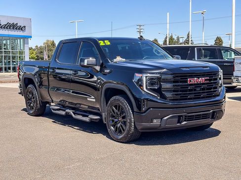 Certified 2025 GMC Sierra 1500 Elevation AWD/4WD image 5