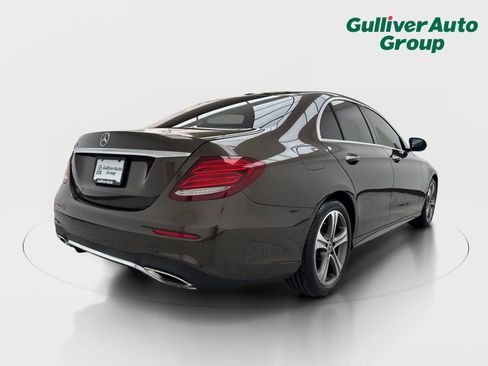 Used 2018 Mercedes-Benz E 300 w/ Premium 1 Package image 8