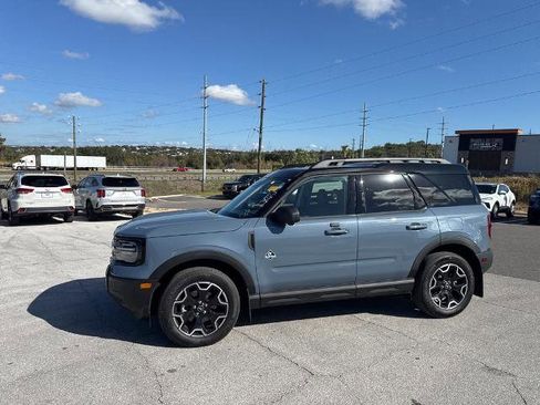 Certified 2025 Ford Bronco Sport Outer Banks w/ Outer Banks Tech Package+ image 5