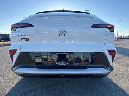 Used 2025 Buick Envista Sport Touring w/ Convenience I Package image 5